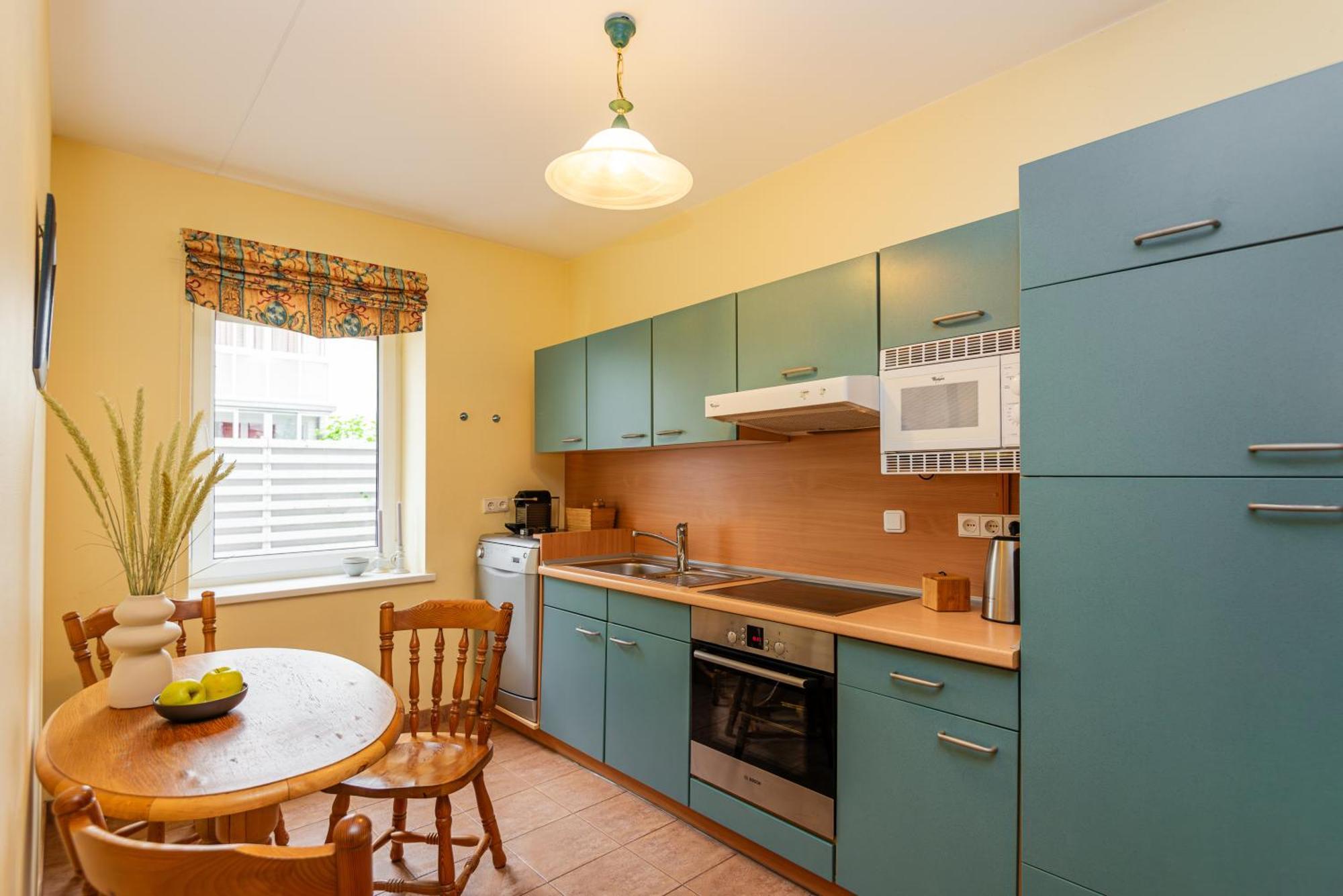 Family Inn Cottage With Terrace Palanga Buitenkant foto